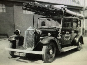 1937 20/25? Fire Engine